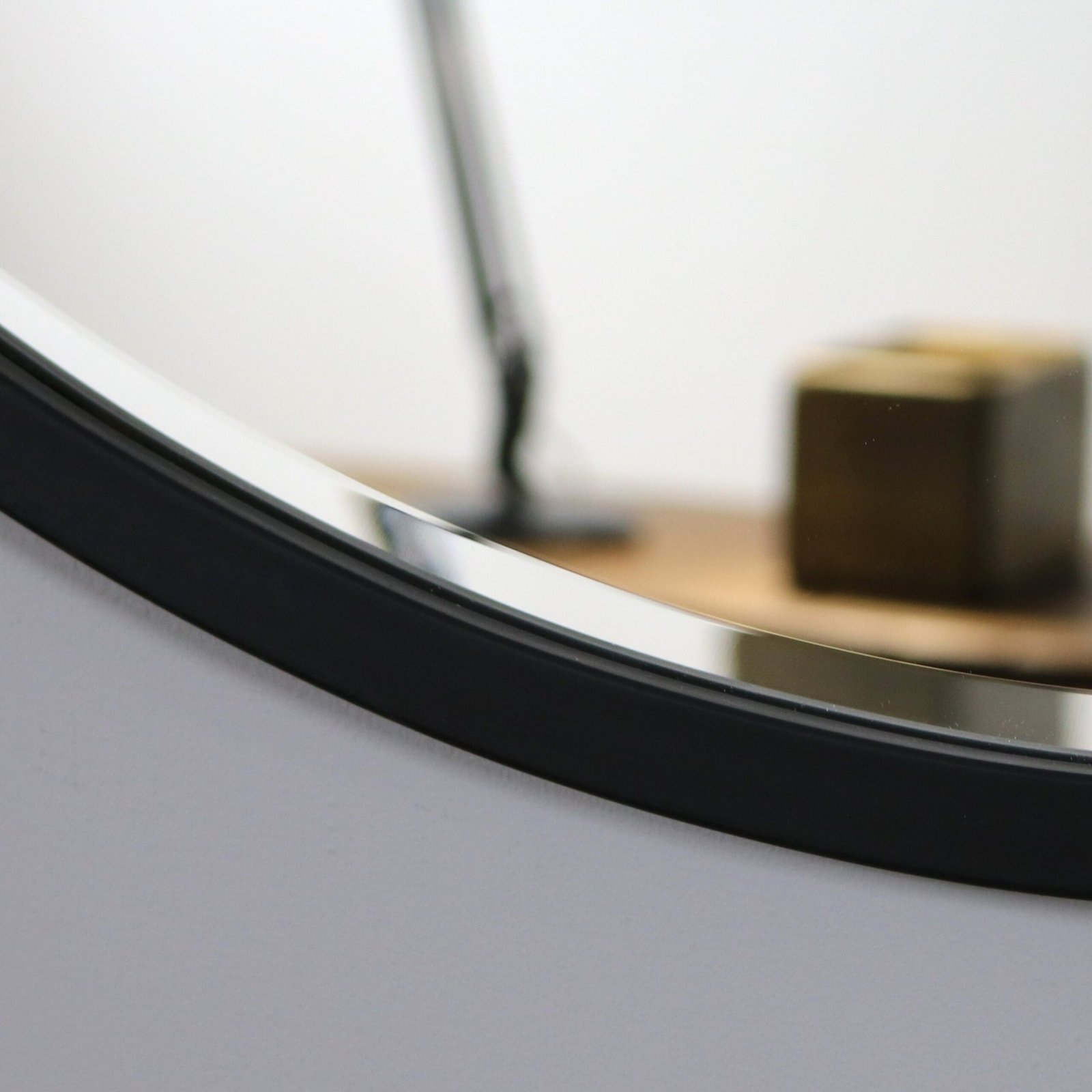 Higgins - Black Metal Modern Round Wall Mirror 100cm x 100cm - Image 4