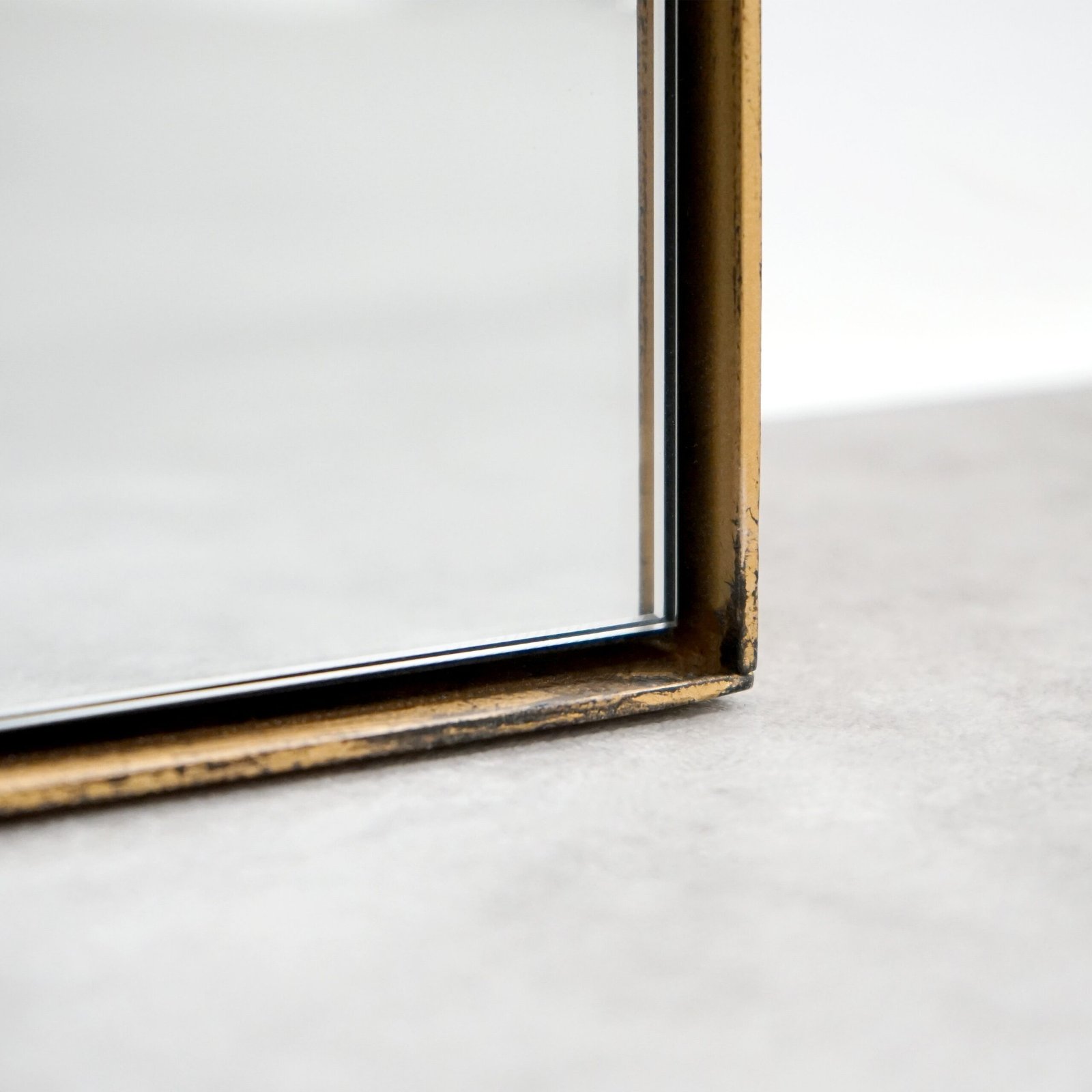 Theo - Full Length Gold Curved Extra Large Metal Mirror 200cm x 120cm - Image 5